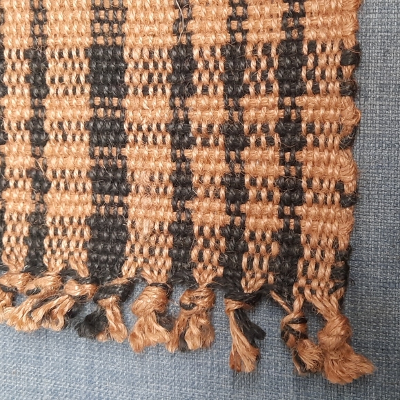 Placemat Tablemat Woven Jute Black Tan 12" x 19 " Pet Bowl Mat - Picture 4 of 5